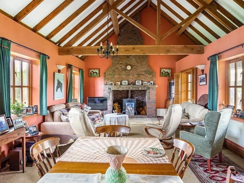 Hamptons said: "The property is believed to be 1960s but has been improved over the years to create a spacious and bright home."