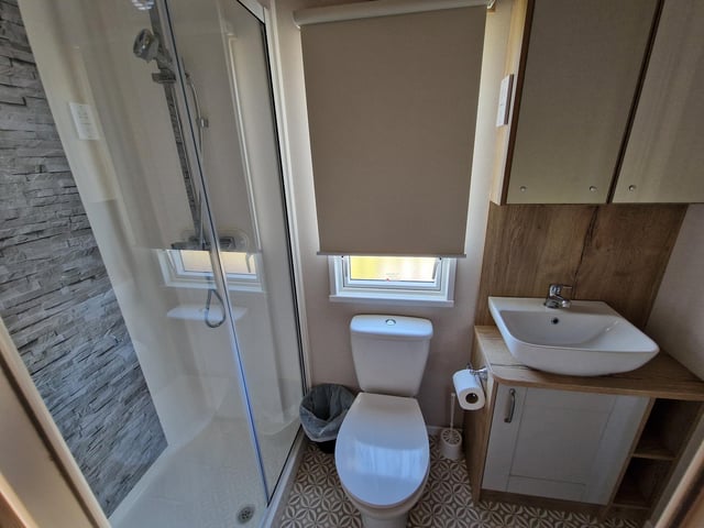 We tried out a family weekend break at Seal Bay Resort in Selsey. We stayed in a platinum caravan and experienced a host of activities and entertainment across the seaside West Sussex site.