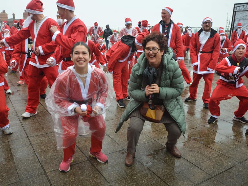 Bexhill Lions' Santa Dash & Santa Paws 2025. Pic Justin L.