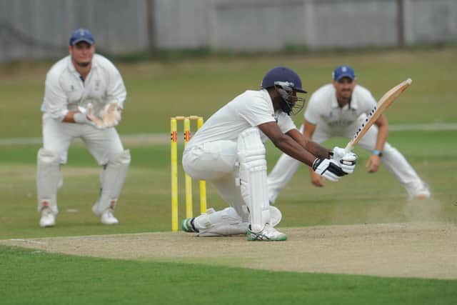 Akhona Mbanga batting for Broadwater in their loss to Littlehampton | Picture: Stephen Goodger
