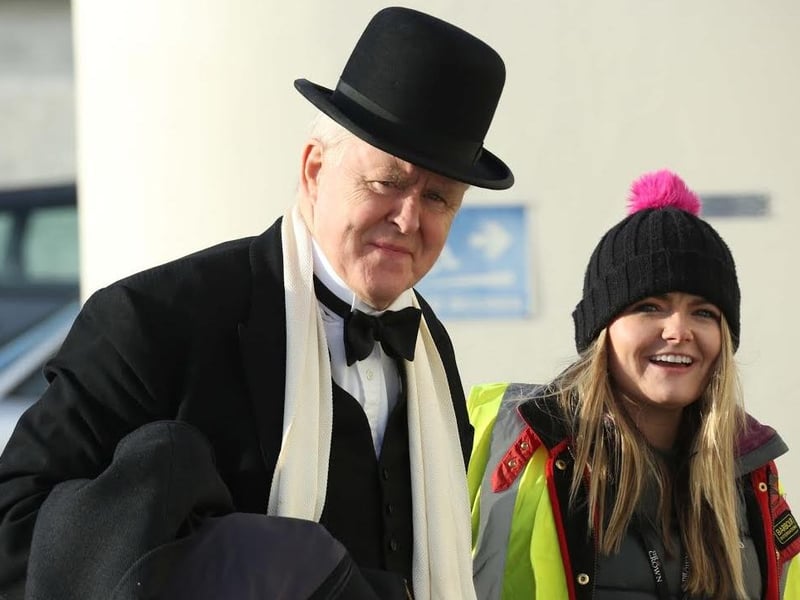 John Lithgow films at Shoreham Airport for The Crown season 1