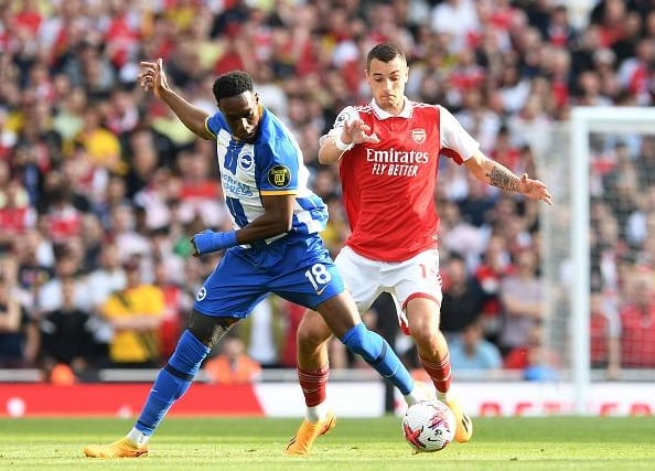 Expect Welbeck to start ahead of Ferguson who is working his way back to fitness and will likely appear from the bench.