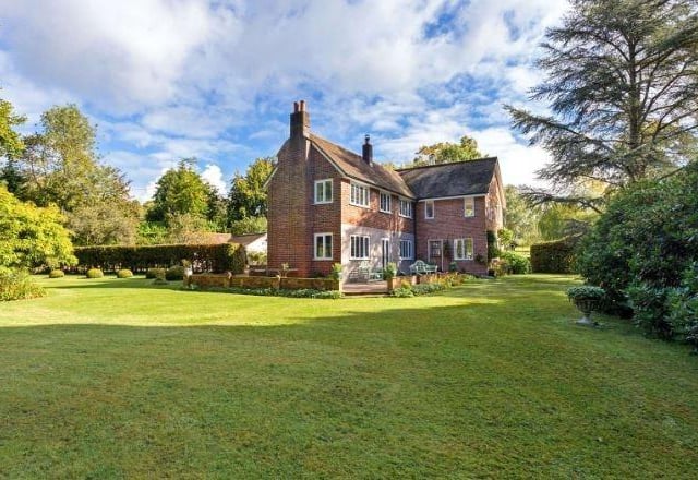There is a large garden and terrace which is ideal for entertaining.