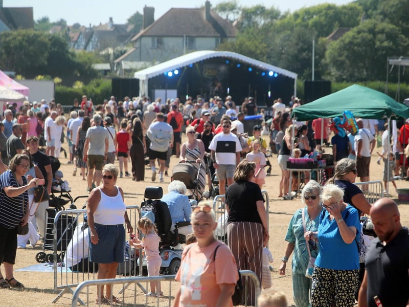 Bexhill Carnival 2026. Photo by Roberts Photographic