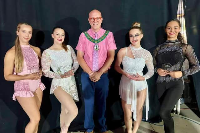 Polegate Mayor, Cllr Dan Dunbar, with ESSCA Graduates Alisha Bristow, Summer Spice, Stephanie Street and Jada Lynch.