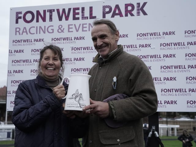 Southern National race day 2025 at Fontwell Park