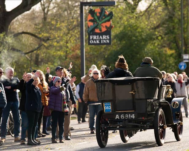Veteran Car run outside the Friars Oak Inn, London Road, Hassocks | contributed