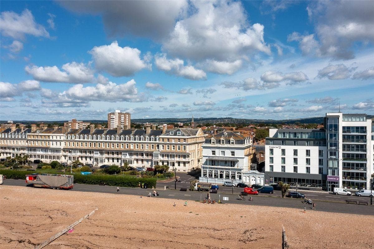 Regency Terrace Property to buy: Flat full of character features on Worthing seafront ...