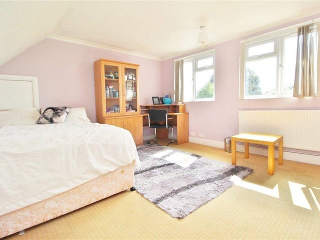 This versatile chalet bungalow with self-contained annexe has come on the market in Worthing with Bacon and Company priced at £625,000.