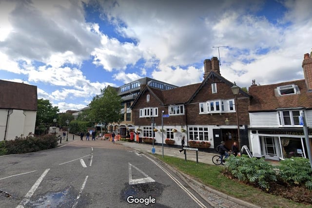 31 North St, Horsham RH12 1RJ. 4.4 stars on Google Reviews. One reviewer said, "nice selection of fine beers and wines, special weekly Gin options available." Another reviewer said, "excellent pub. Always busy. Good selection of real ales. Good food."