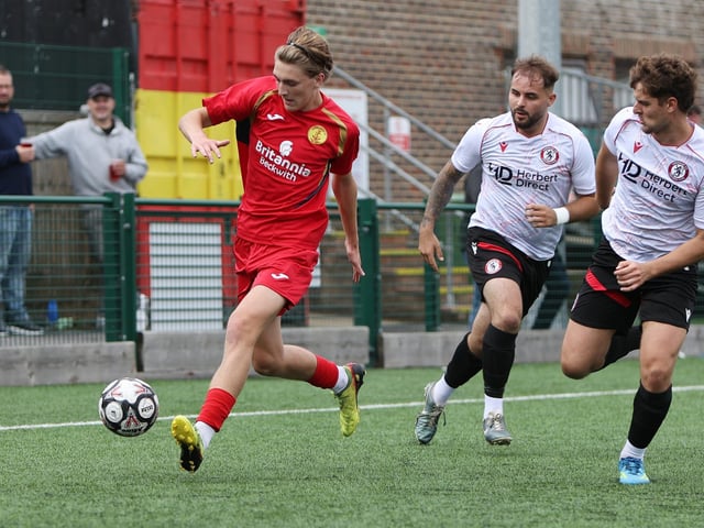 Newhaven v Horsham YM, SCFL Premier