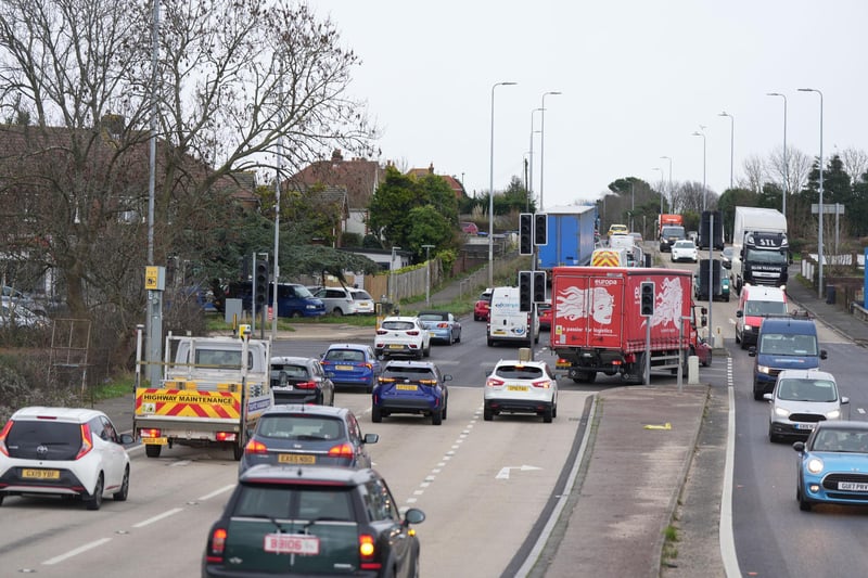 Vehicles have reportedly been involved in minor collisions after traffic lights failed on the A27 at Sompting