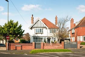 House for sale in Seaford: Characteristic Edwardian house with a hot tub