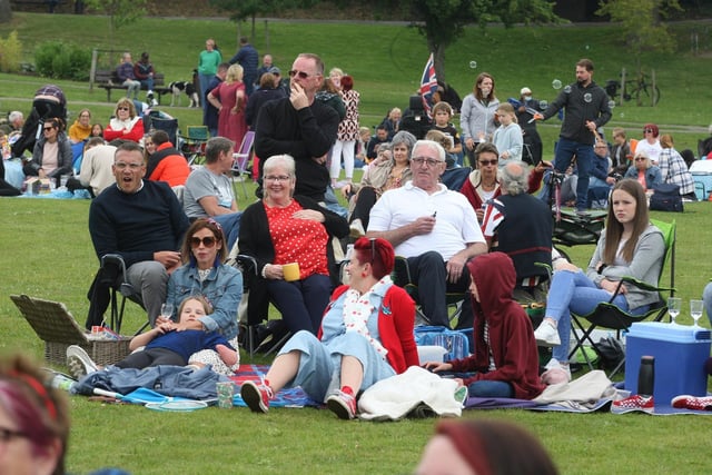 Haywards Heath Jubilee Picnic took place on Sunday, June 5, in Victoria Park. DM22060567a