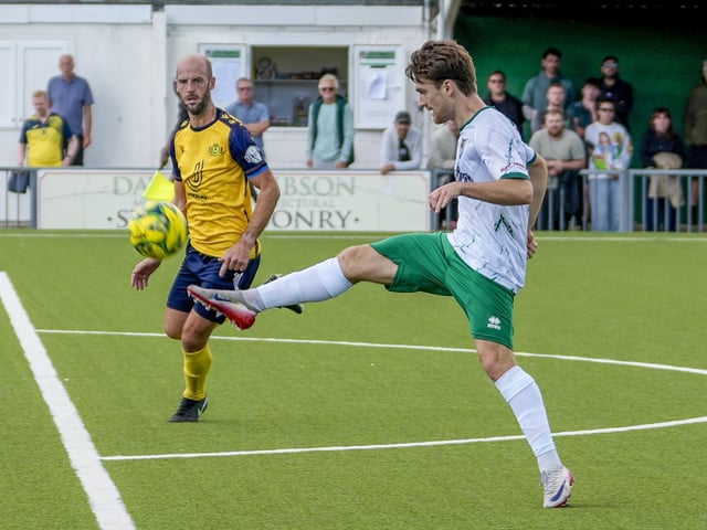 Rocks v Moneyfields, Isthmian South Central