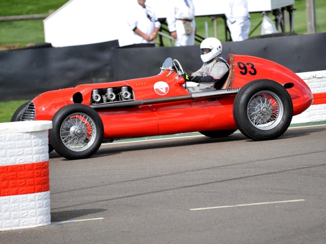 Goodwood Revival 2022 - Day 1, Friday. Pic S Robards SR2209162