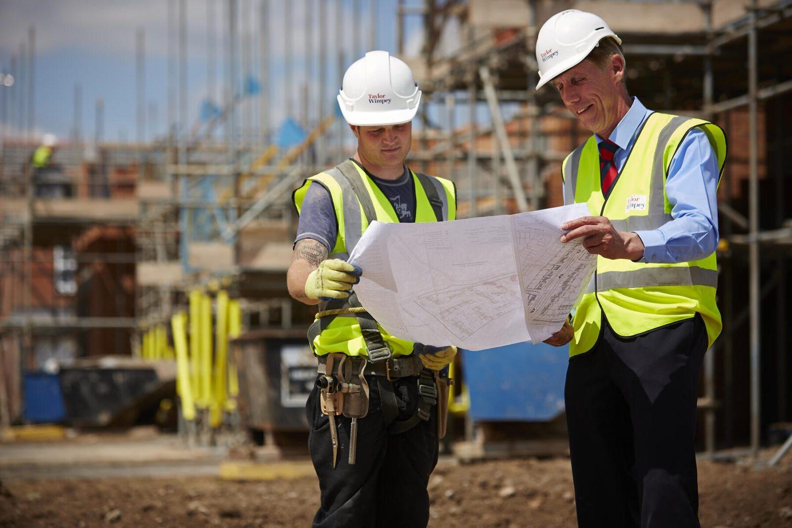 Housebuilder celebrates as two site managers win top industry award ...