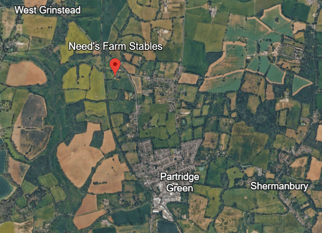 The application proposes a 44.64kW ground-mounted solar array, arranged in two rows, on land south of Need’s Farm House, off Steyning Road. Photo: Google Earth