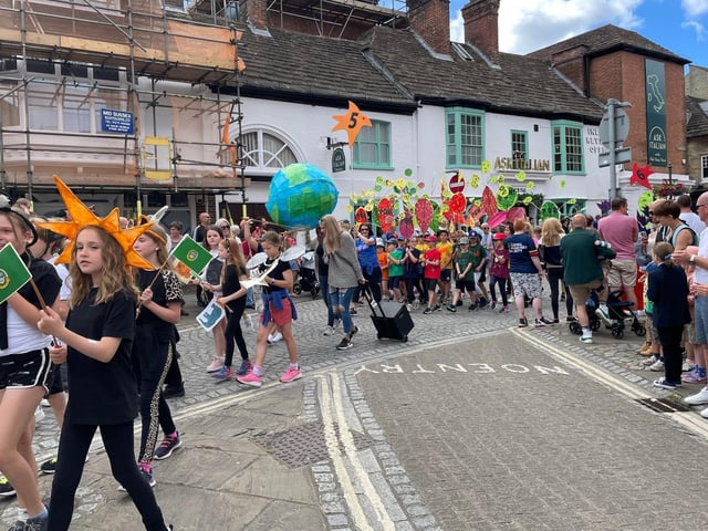 Natural World themed children's parade