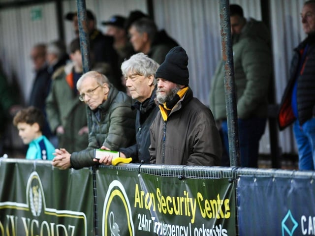 Littlehampton Town and Three Bridges played out a seven-goal thriller at The Sportsfield on Saturday with the home side coming out on top 4-3. Photographer Stephen Goodger was there to catch the action