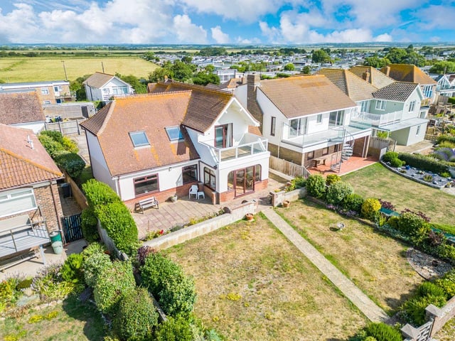 Pebble Road, Pevensey Bay