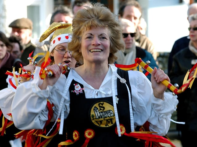 Sompting Village Morris dancing and performing a traditional Mummers Play at the Richard Cobden in Worthing on New Year's Day 2007