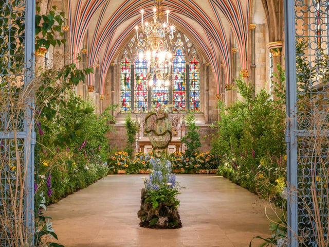 The Cathedral will be transformed with over 50,000 blooms