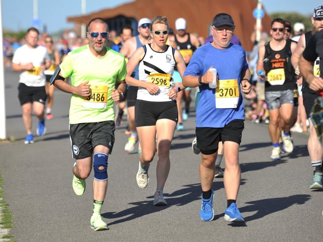 Littlehampton 10K 2026. HR26090601 Pic Hollie Robards/Iconic Media Group
