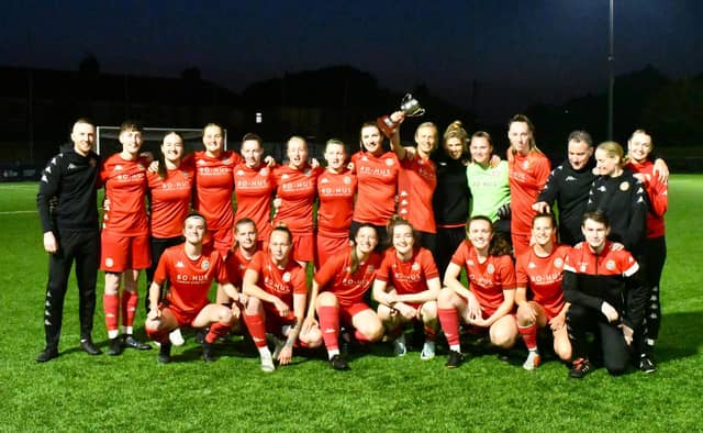 Worthing FC Women beat AFC Acorns and lift the London and SE premier division title