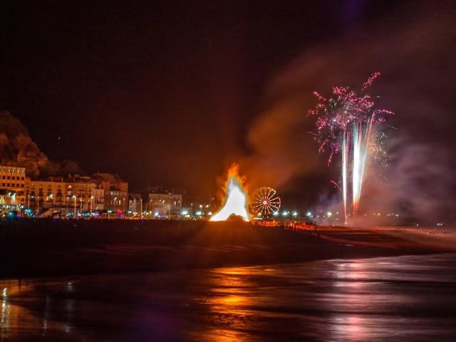 Hastings bonfire and fireworks. Pics by Brian Bailey
