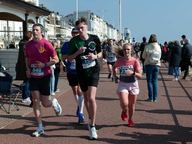 Hastings Half Marathon 2026 - pictures by Frank Copper