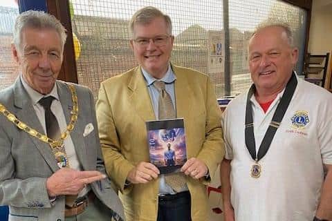 Cllr Paul Holbrook, Brian Oxley and Lions president Keith Dickman.