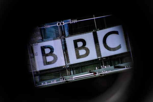 A top BBC star reveals that he is leaving the corporation after 35 years