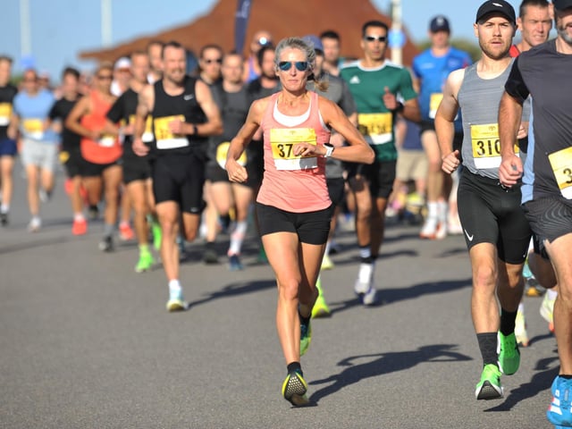 Littlehampton 10K 2026. HR26090601 Pic Hollie Robards/Iconic Media Group