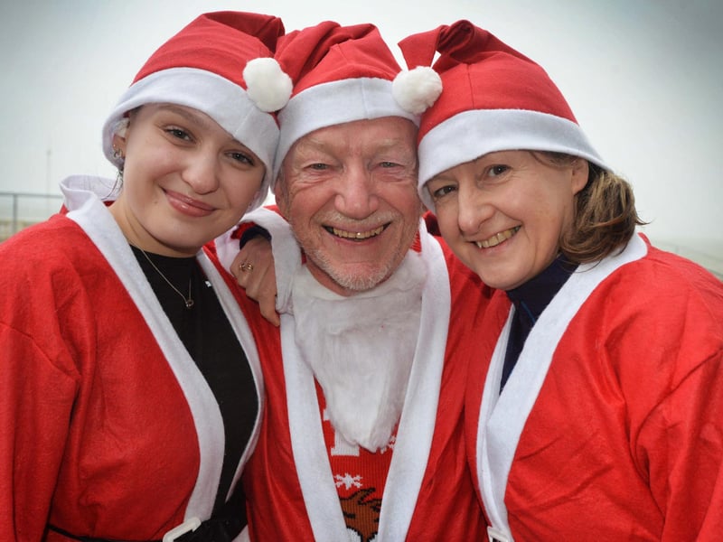 Bexhill Lions' Santa Dash & Santa Paws 2025. Pic Justin L.