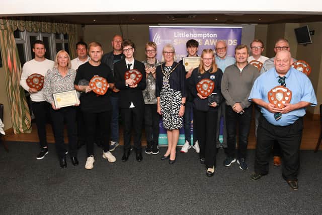 Sports Awards Award and Commendation Winners with Town Mayor Councillor Jill Long and Guest Speaker Steve Hodge