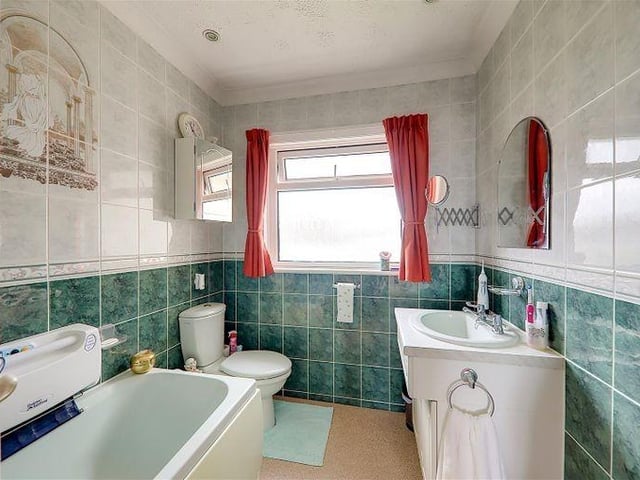 The family bathroom with vanity unit