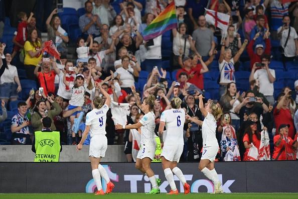 England 2-1 Spain