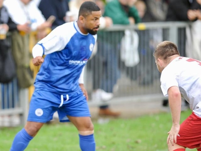 Shoreham v Saltdean Utd