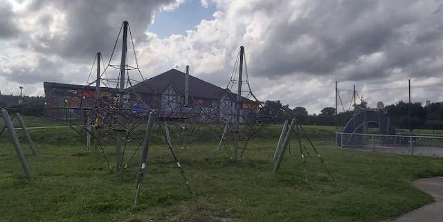 Maidenbower Park children's play park