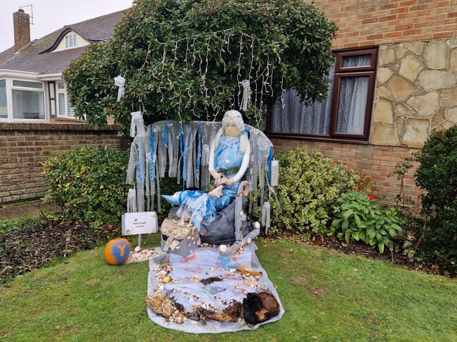 Ferring Scarecrow Festival from October 26 to November 3, 2024, is a feast for the eyes and the senses, with interactive displays and comical scenes to delight and amuse people of all ages. Purchase a map for £1 at The Orange Tree and support the fundraising for The Community Dementia Hive at Beehive Care in Ferring.