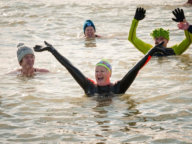 Littlehampton RNLI Lifeboat Station held its first December Dip on Saturday, December 10, 2022, to raise vital funds for the lifesaving work of its volunteer crew