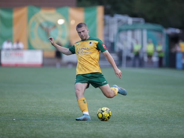 Horsham v Chichester City