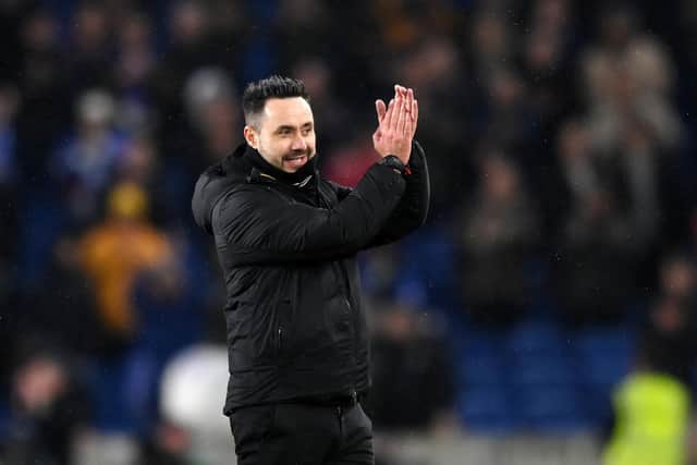 Roberto De Zerbi applauds the fans after the Premier League match between Brighton and Crystal Palace | Photo by Justin Setterfield/Getty Images)