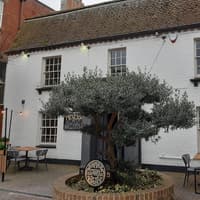 Free guided walk features famous people with a link to Worthing