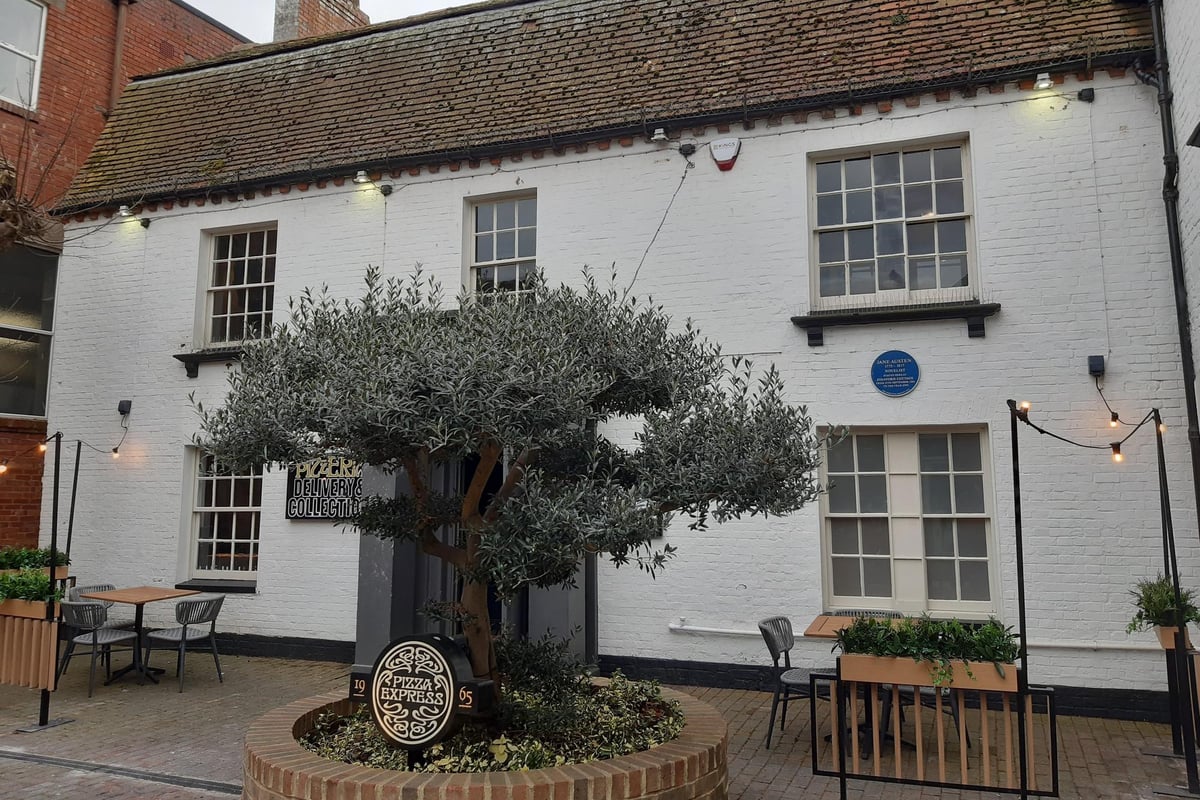Free guided walk features famous people with a link to Worthing