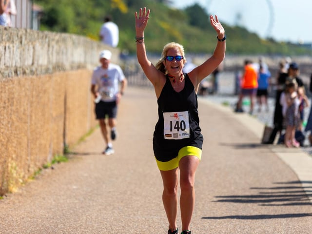 Images by Steven Farley from the 2023 Eastbourne 10k