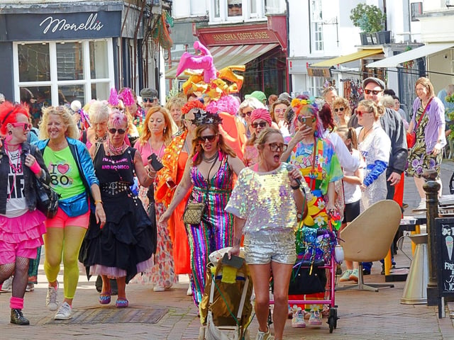 Frock Up Friday 2025 in Hastings. Photo by Marie Richardson.