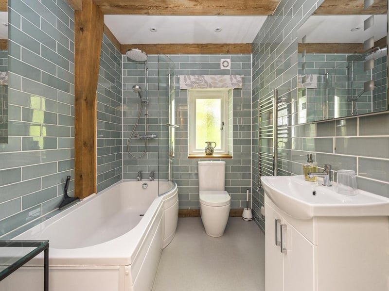 One of the bathrooms in Owl Cottage. Photo: Yopa