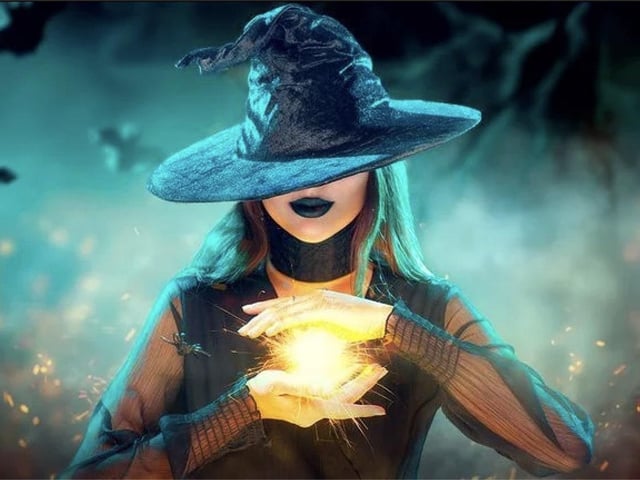 Want to perform in a spooky Hocus Pocus-inspired performance? Interested in performing, lighting and set design or want to learn stage and special effects makeup? Then this October Half Term workshop week is for you! A week of theatrical fun will take place offering the opportunity for ages 8-18. parkwoodtheatres.co.uk